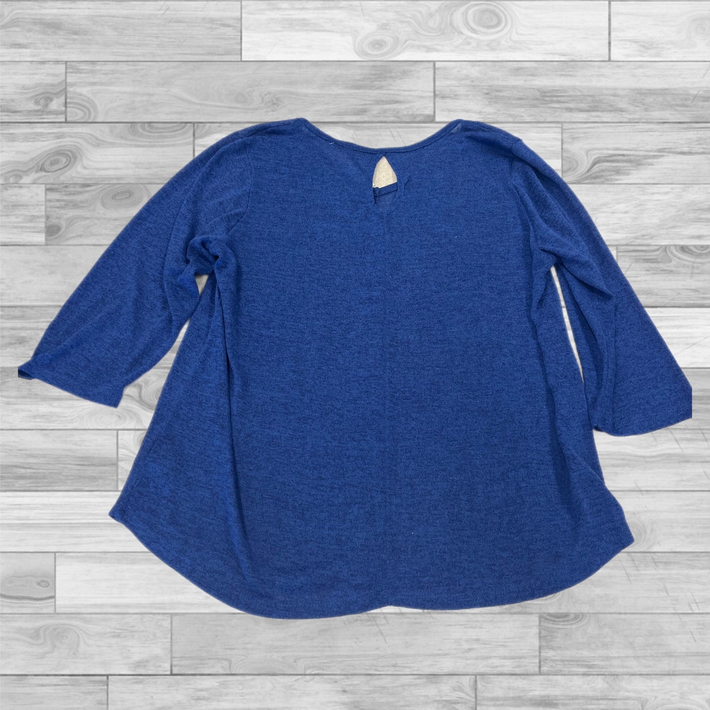 Top Long Sleeve By Clothes Mentor In Blue, Size: M