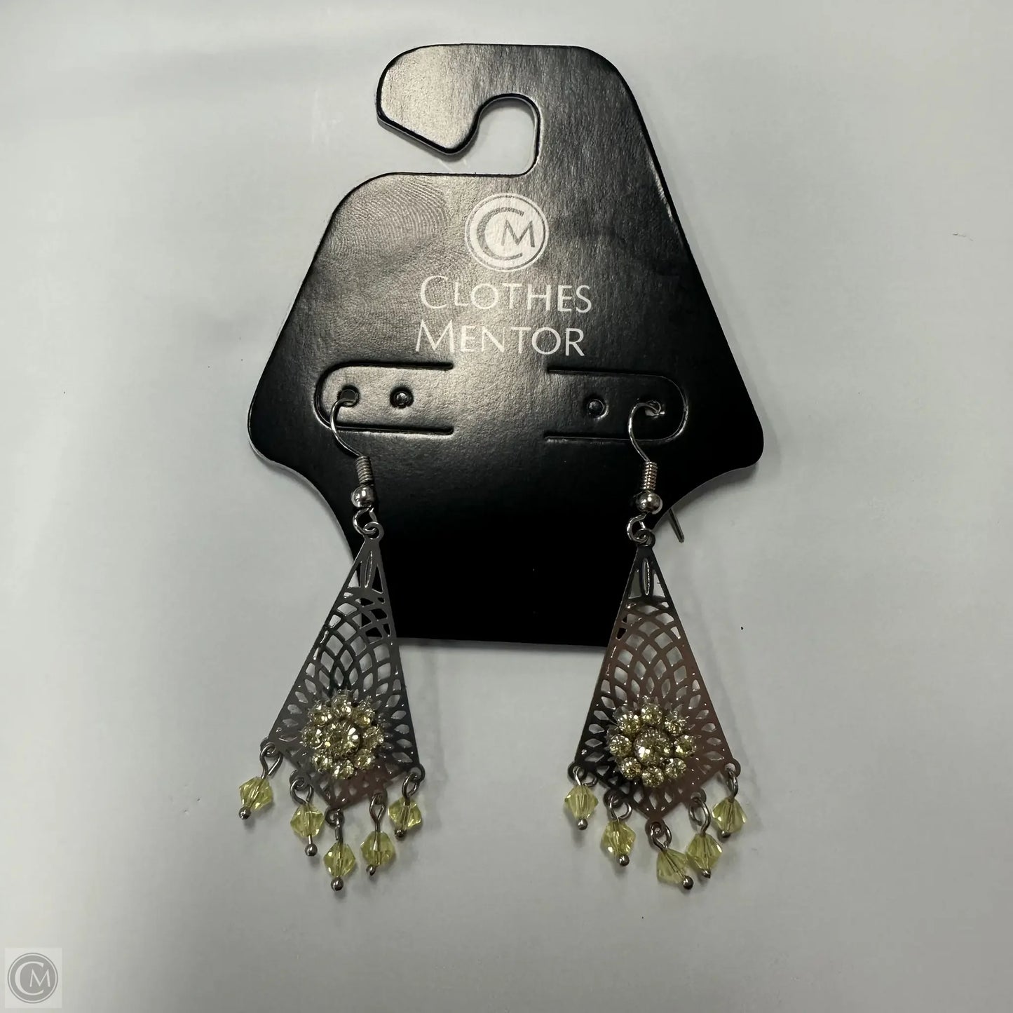 Earrings Dangle/drop By Clothes Mentor