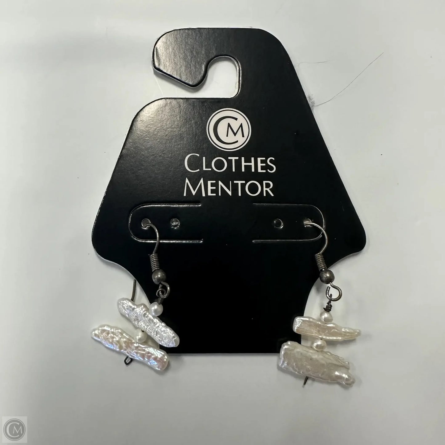 Earrings Dangle/drop By Clothes Mentor