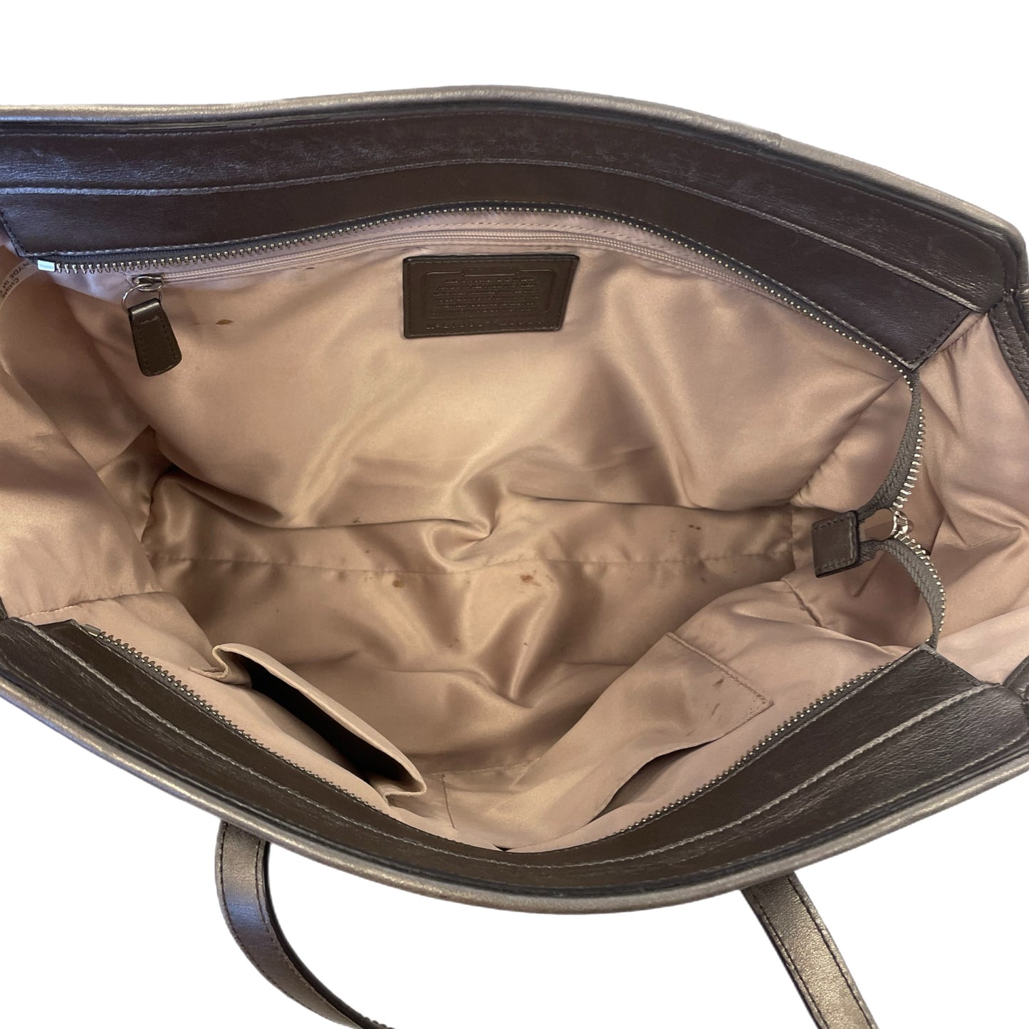 Handbag Designer By Coach Size: Medium