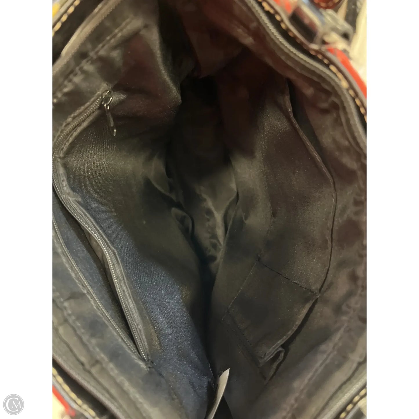 Handbag By Clothes Mentor, Size: Medium