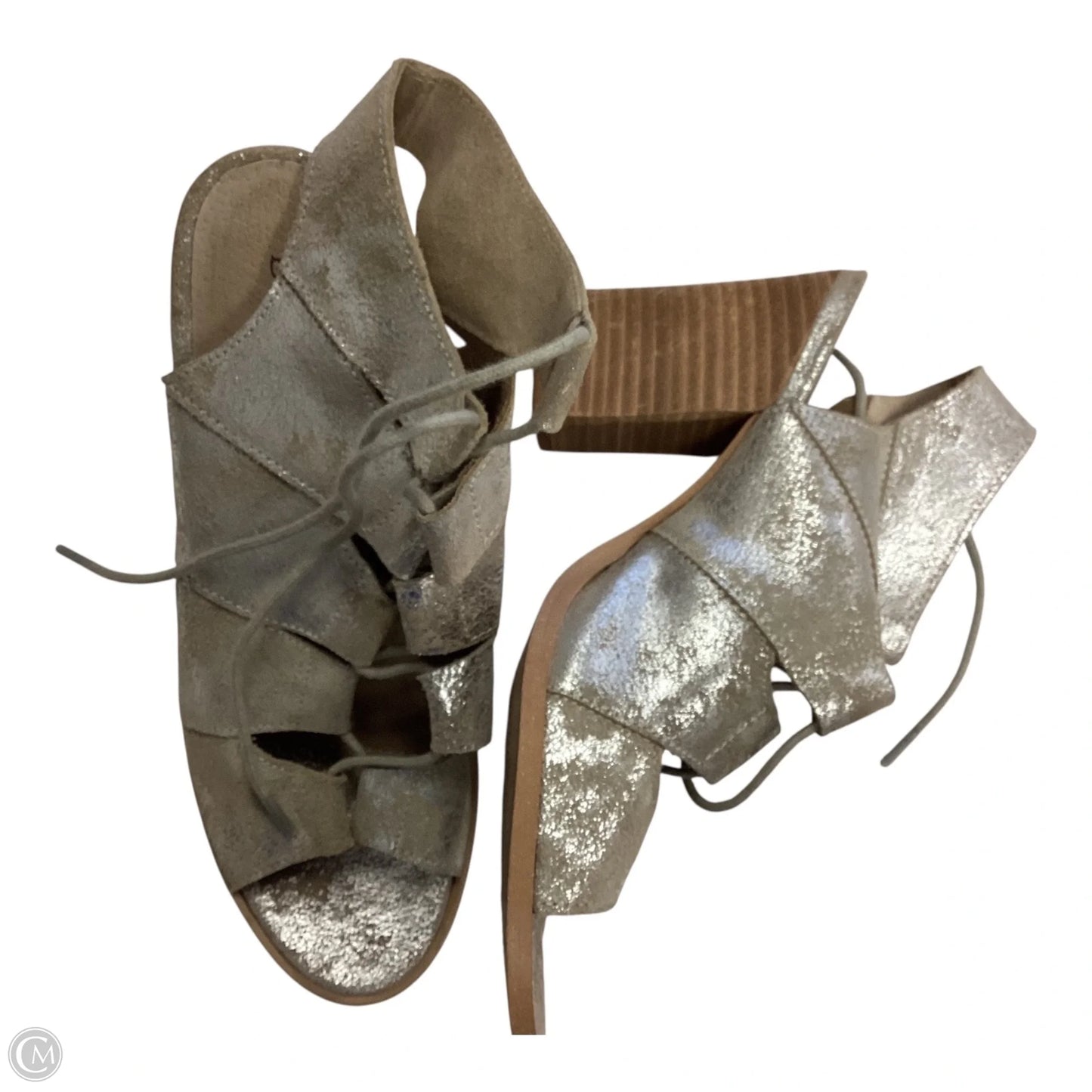 Shoes Heels Block By Clothes Mentor In Silver & Tan, Size: 8.5