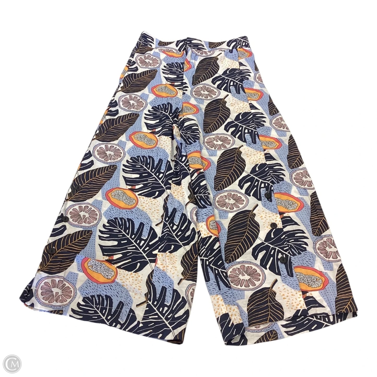 Pants Cropped By Clothes Mentor In Tropical Print, Size: S