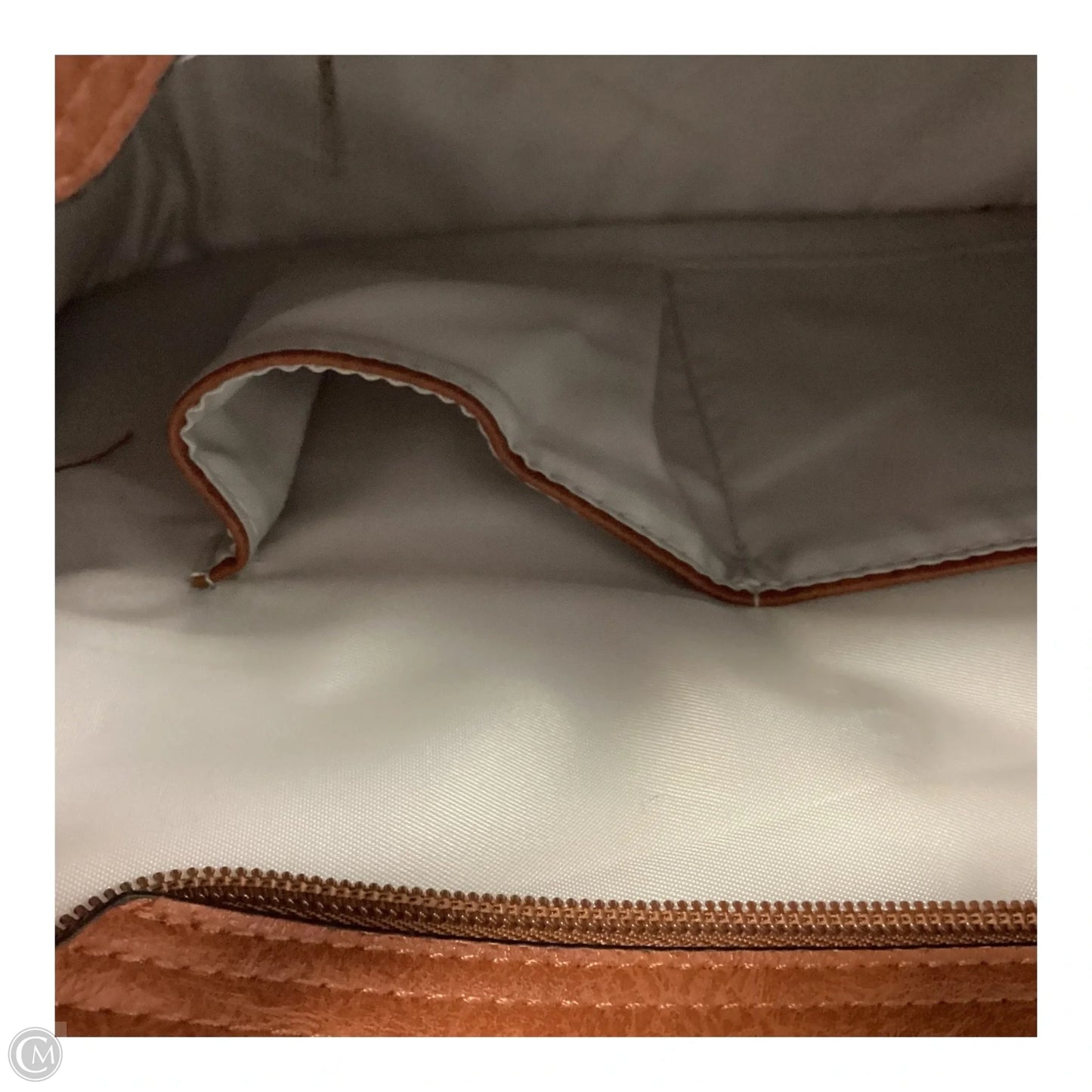 Crossbody By Clothes Mentor, Size: Medium