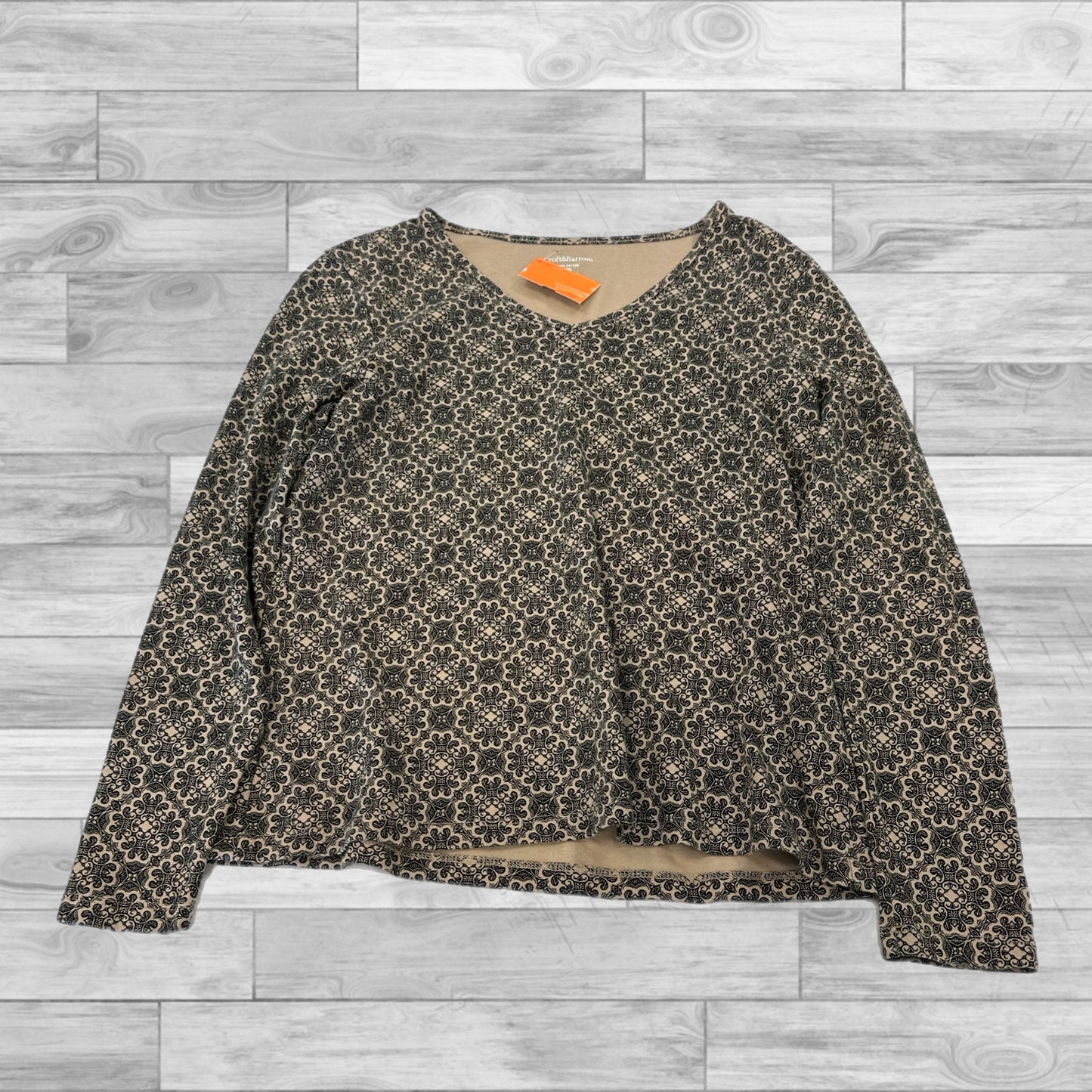 Top Long Sleeve By Croft And Barrow In Brown, Size: Petite Small