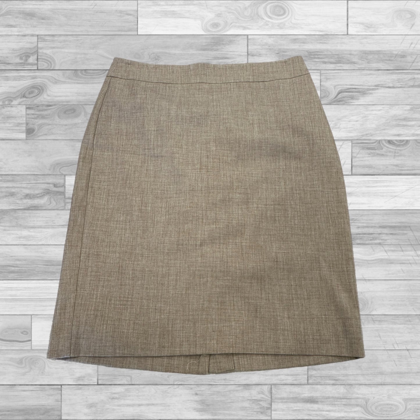 Skirt Mini & Short By Ann Taylor In Tan, Size: 6