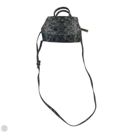 Handbag By Clothes Mentor, Size: Small