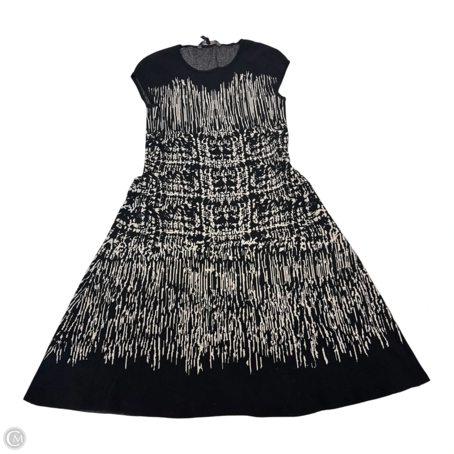 Dress Casual Short By Bcbgmaxazria In Black & White, Size: S