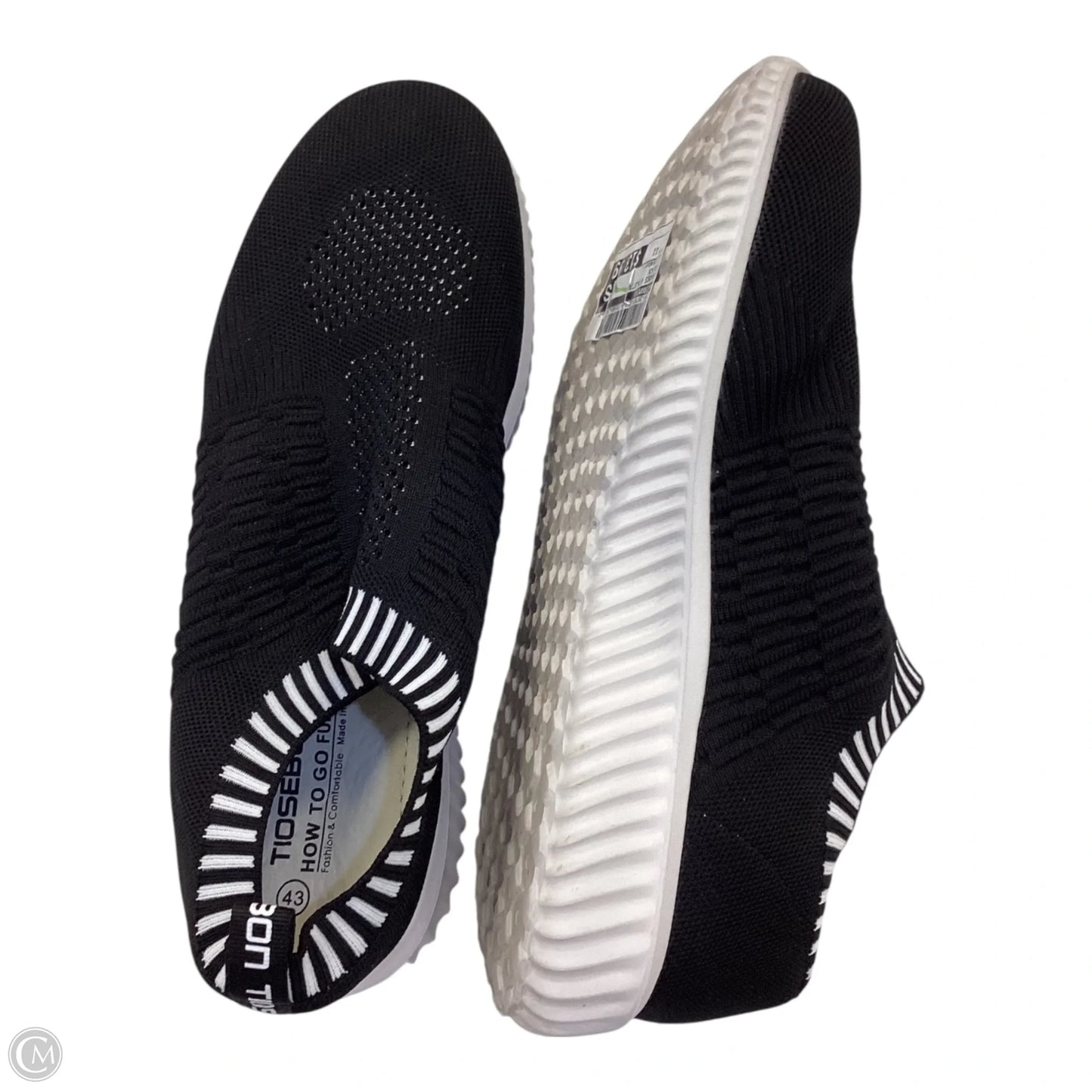 Shoes Athletic By Tiramisu In Black, Size: 11