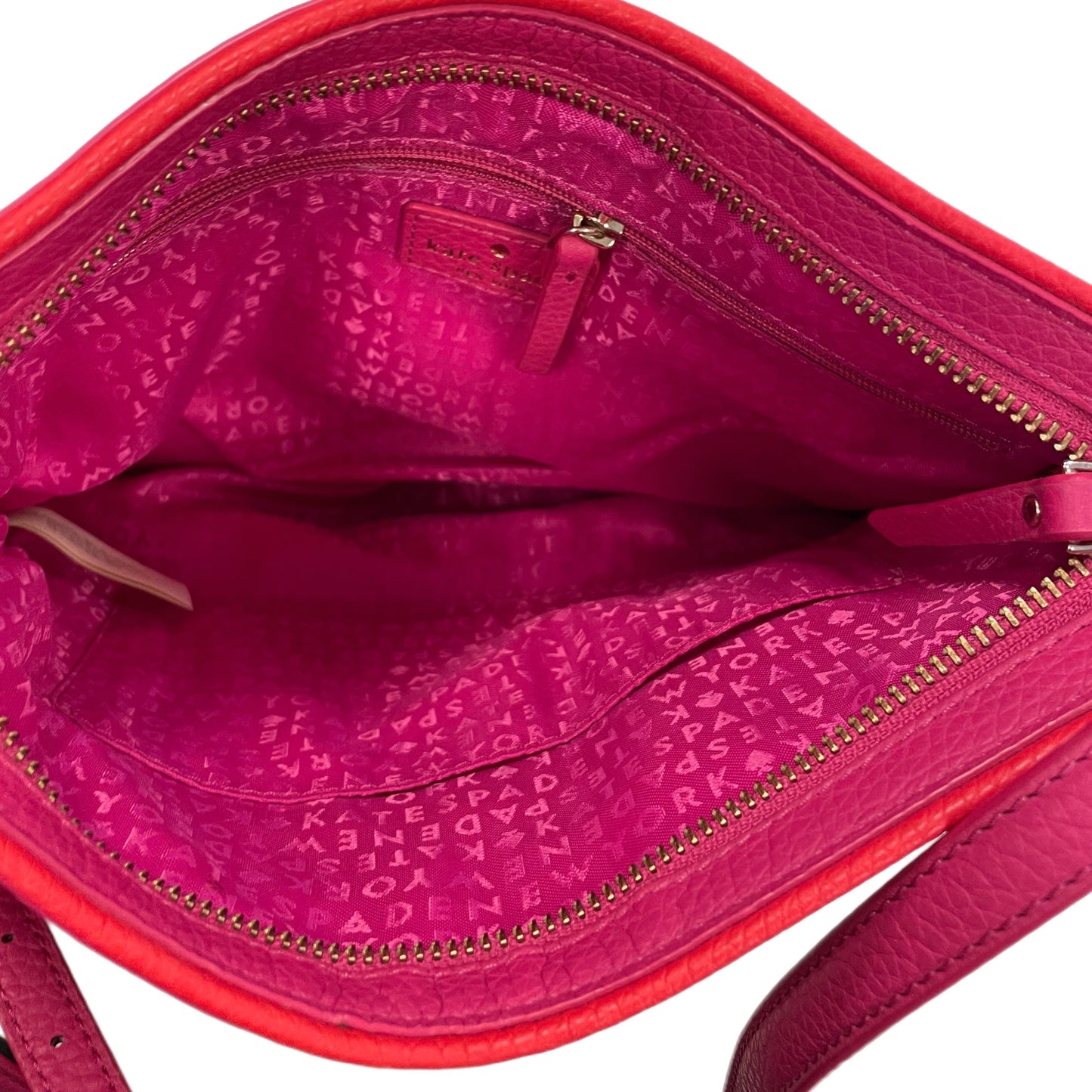 Diaper Bag Designer By Kate Spade Size: Medium