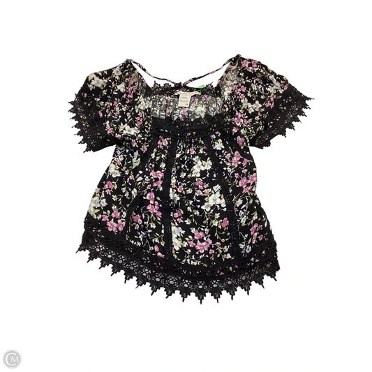 Top Short Sleeve By American Rag In Floral Print, Size: M