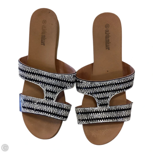 Sandals Flats By Olivia Miller In Black & Silver, Size: 10