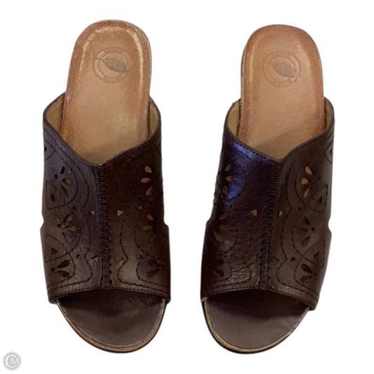 Shoes Heels Block By Nurture In Brown, Size: 8