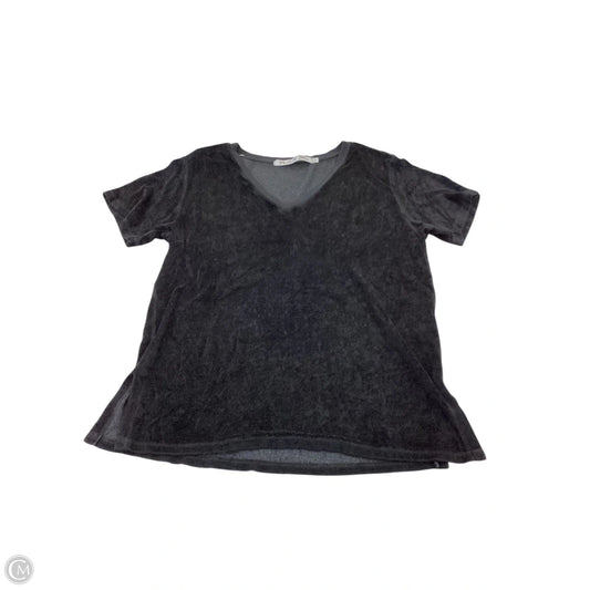 Top Short Sleeve By Michael Stars In Black, Size: M