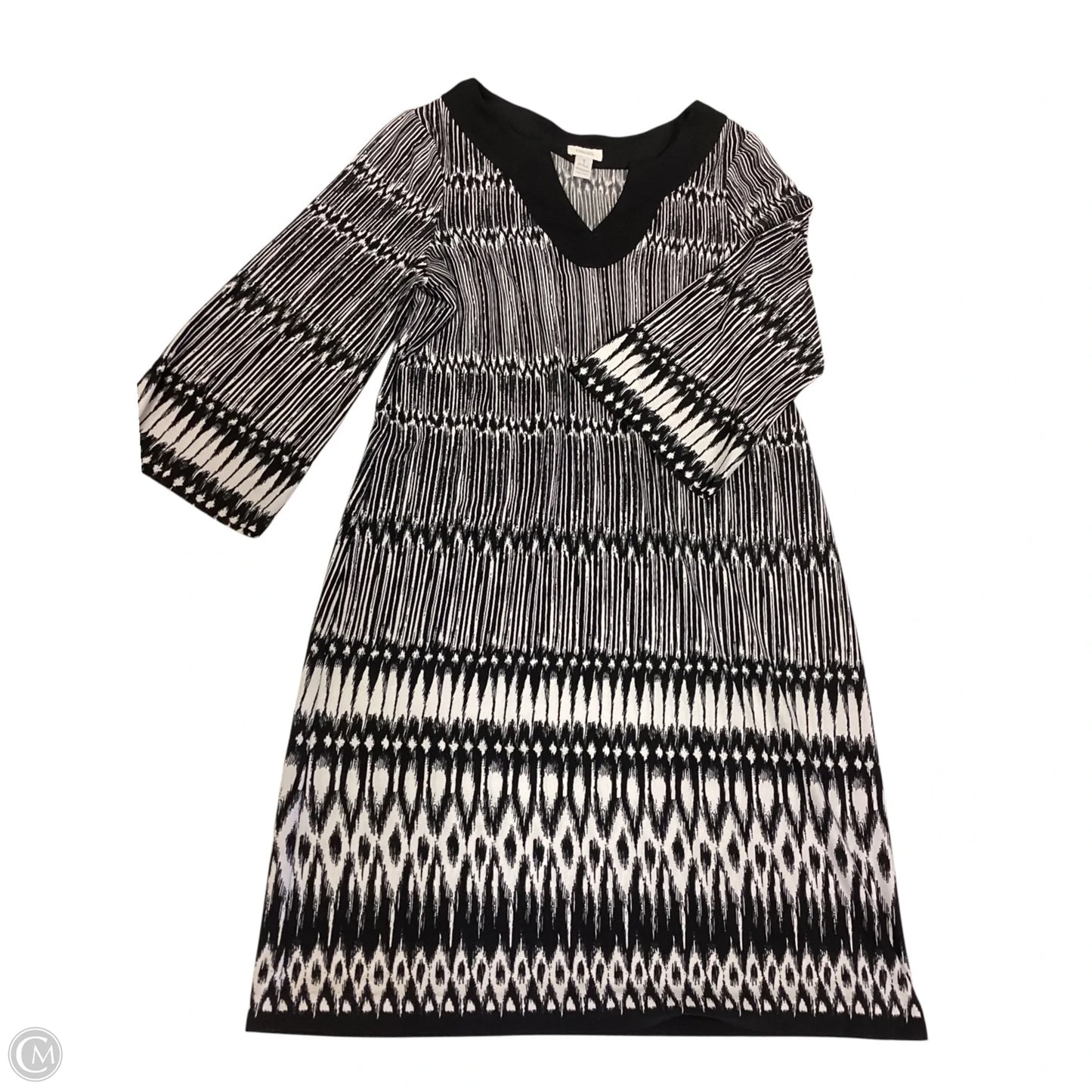 Dress Casual Short By Chicos In Black & White, Size: M