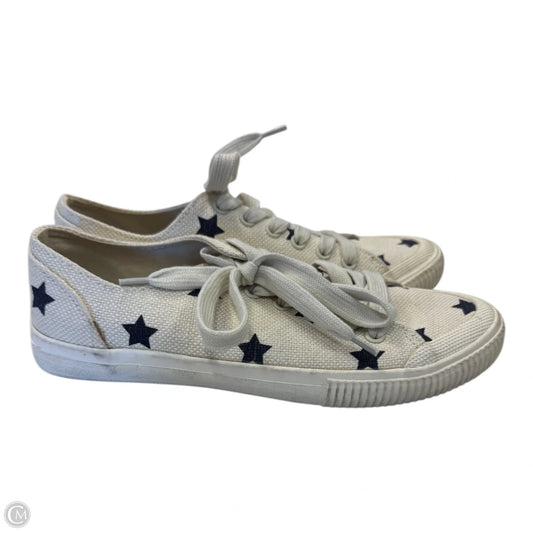 Shoes Sneakers By Universal Thread In White, Size: 7