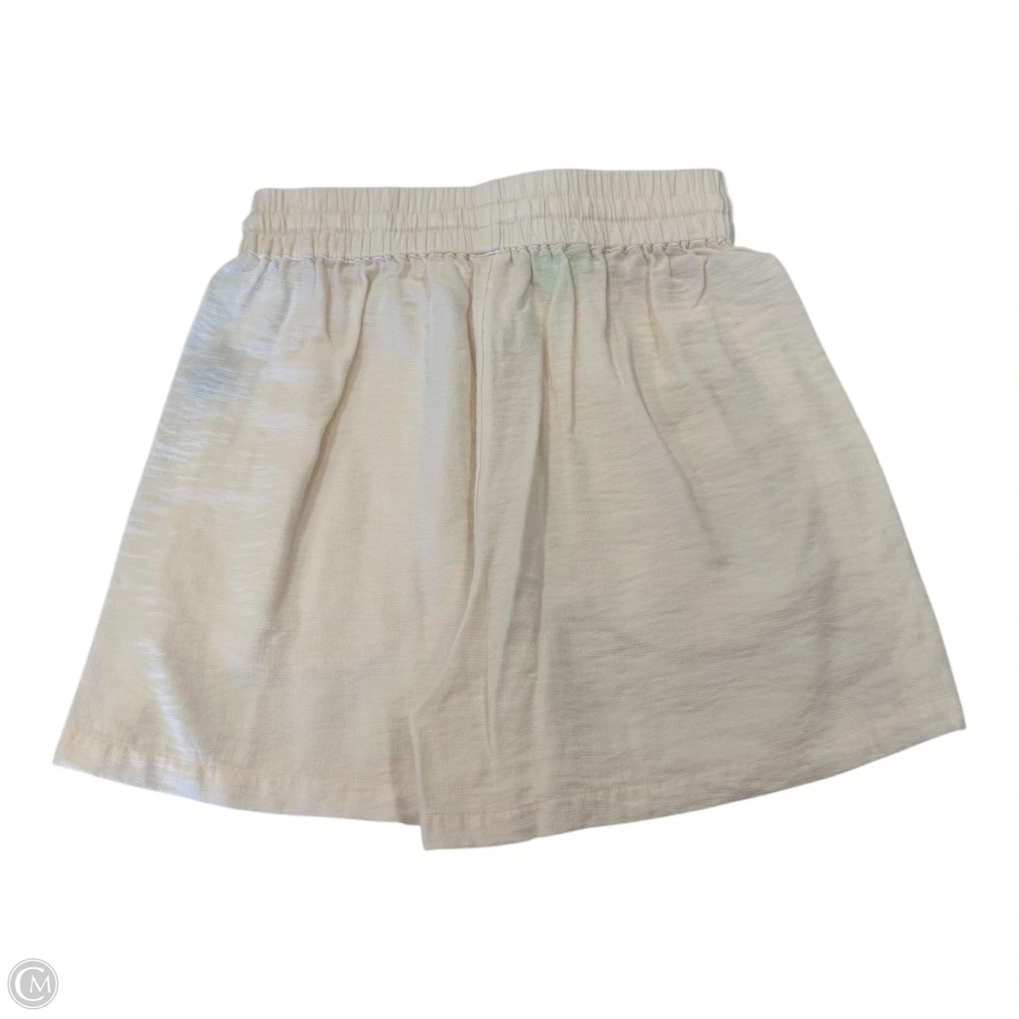 Shorts By Clothes Mentor In White, Size: Xs