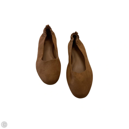 Shoes Flats By Gap In Brown, Size: 8