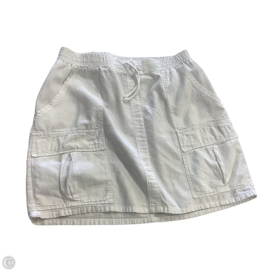 Skirt Mini & Short By Clothes Mentor In White, Size: M