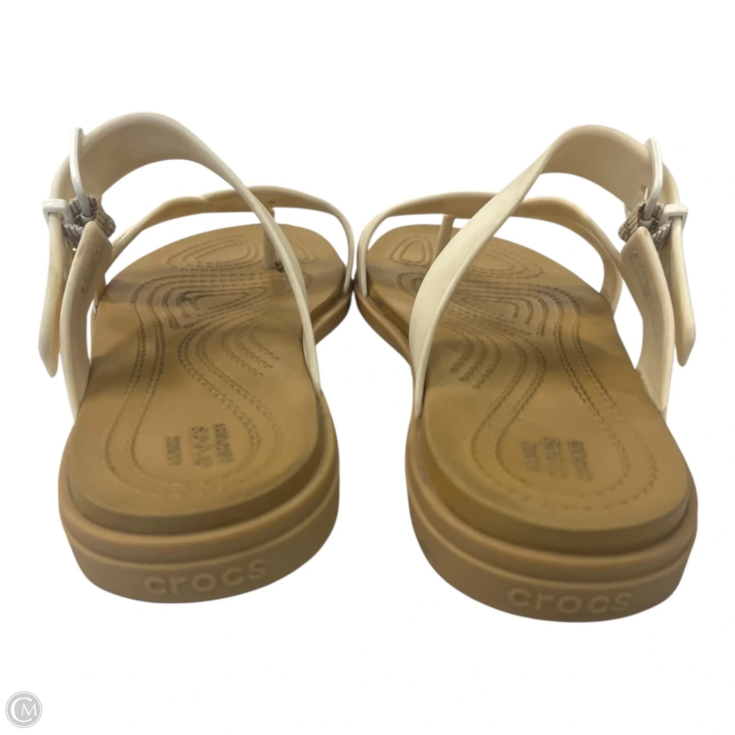 Sandals Flats By Crocs In White, Size: 7