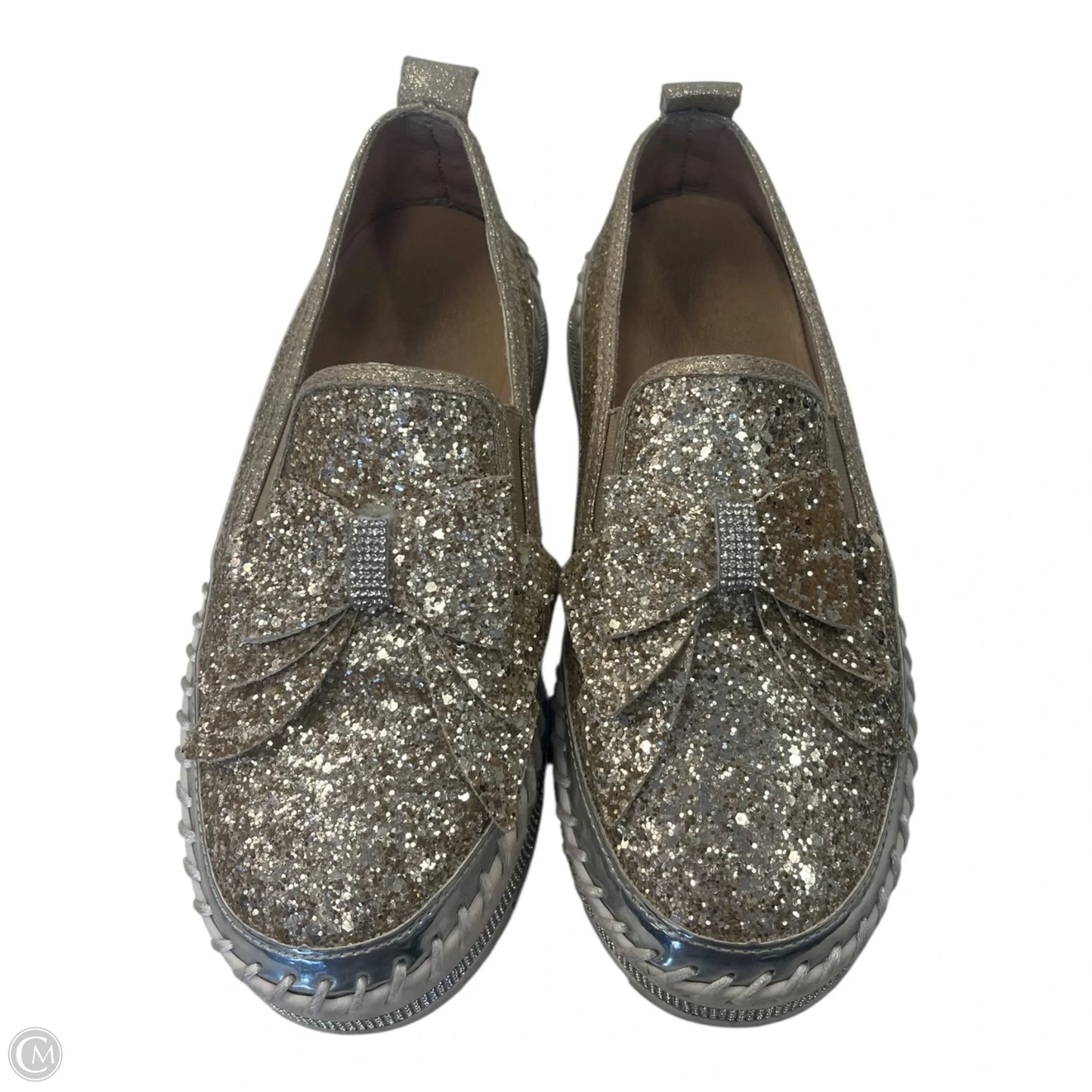 Shoes Sneakers By Clothes Mentor In Gold, Size: 9.5