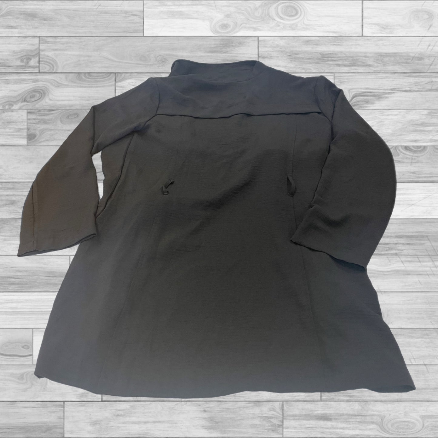 Dress Casual Short By Clothes Mentor In Black, Size: Xl