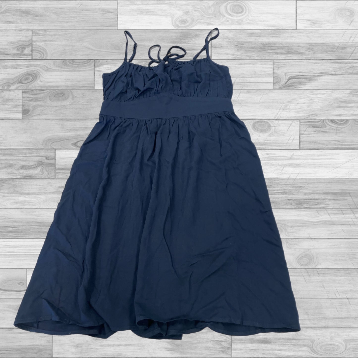 Dress Casual Short By Banana Republic In Navy, Size: S