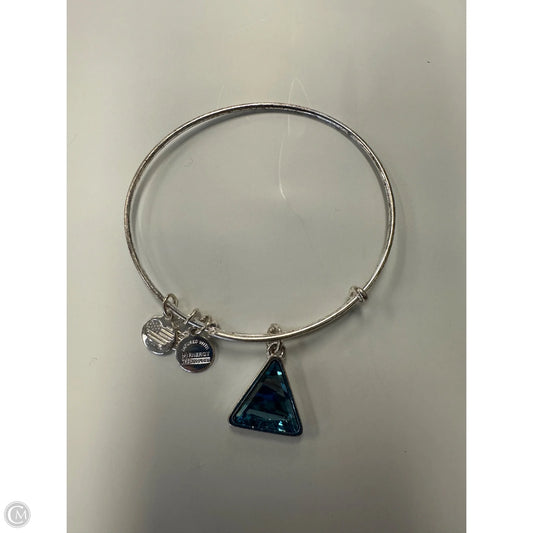 Bracelet Charm By Alex And Ani