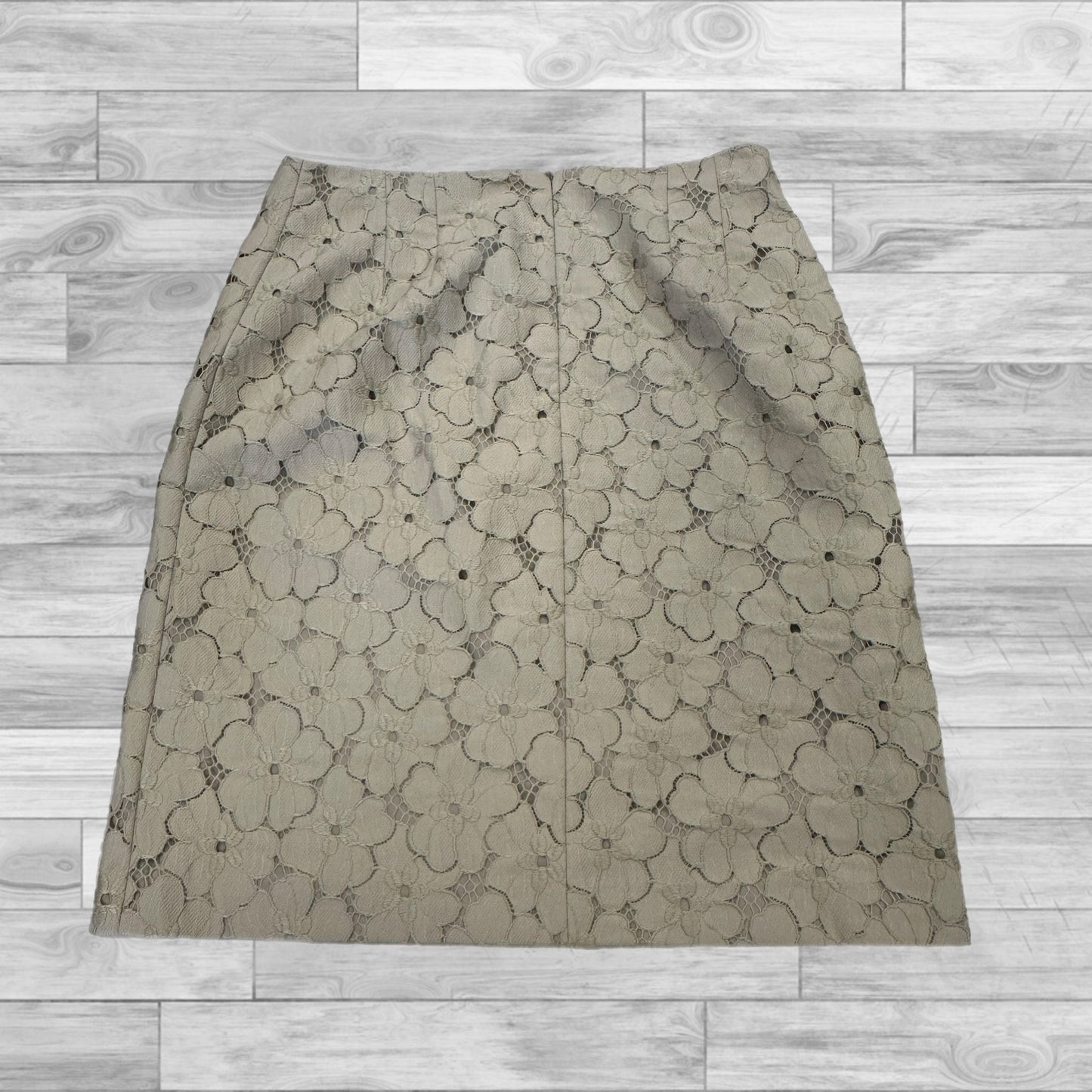 Skirt Mini & Short By Ann Taylor In Beige, Size: 10