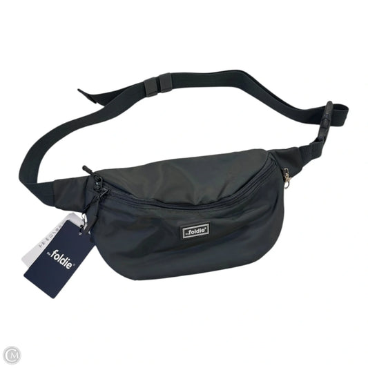 Belt Bag By Clothes Mentor, Size: Medium