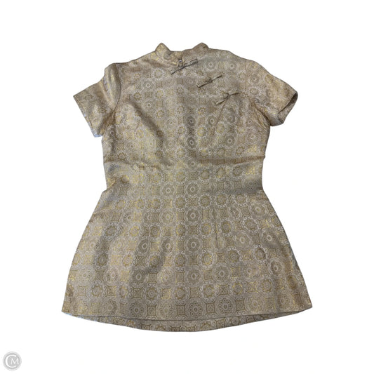 Dress Casual Short By Clothes Mentor In Gold, Size: Xs