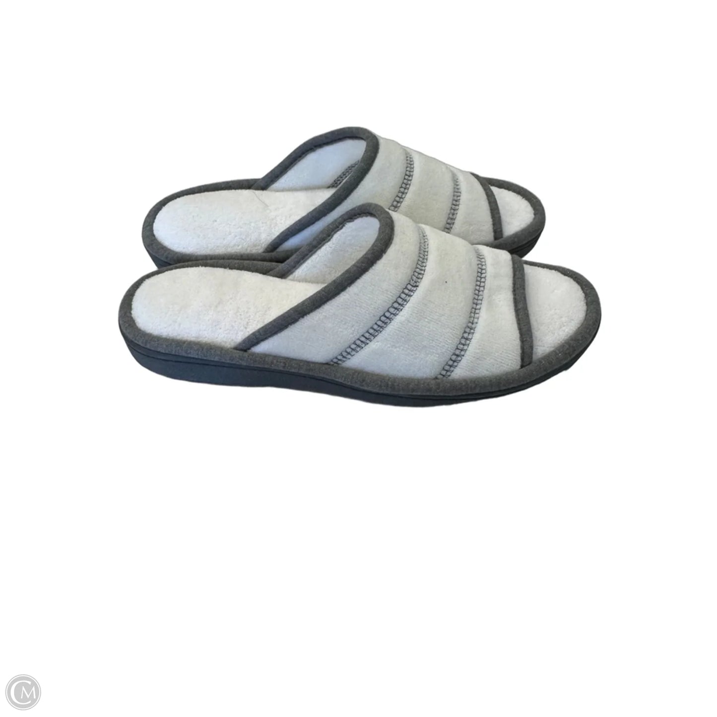 Slippers By Isotoner In White, Size: 8.5