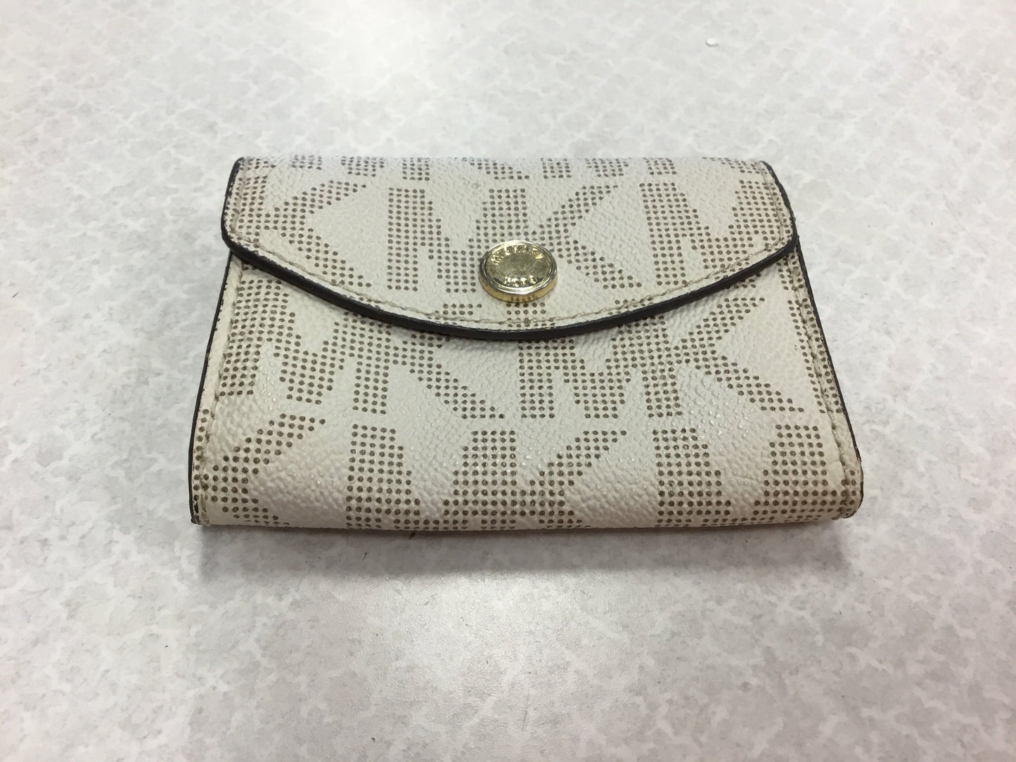 Wallet Designer By Michael Kors  Size: Small