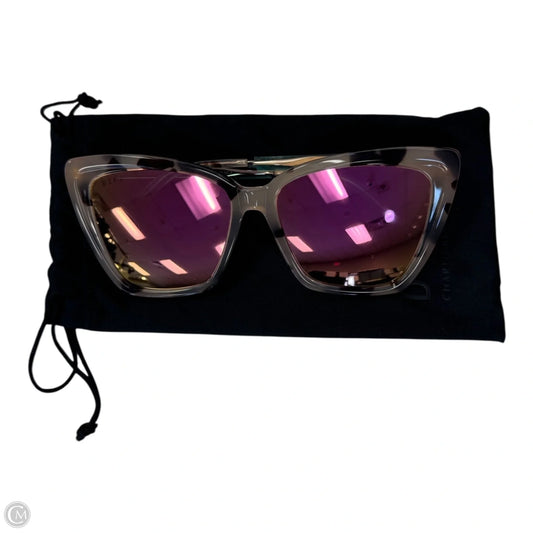 Sunglasses By Clothes Mentor, Size: Medium