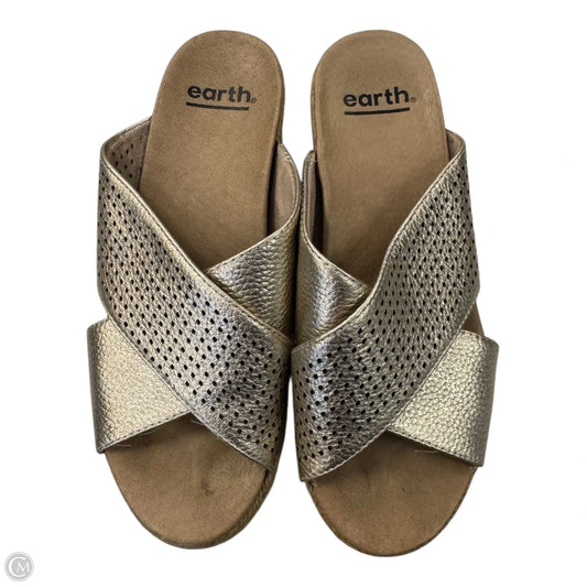 Sandals Heels Wedge By Earth In Gold, Size: 5.5