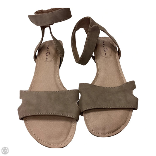 Sandals Flip Flops By Clothes Mentor In Green, Size: 8