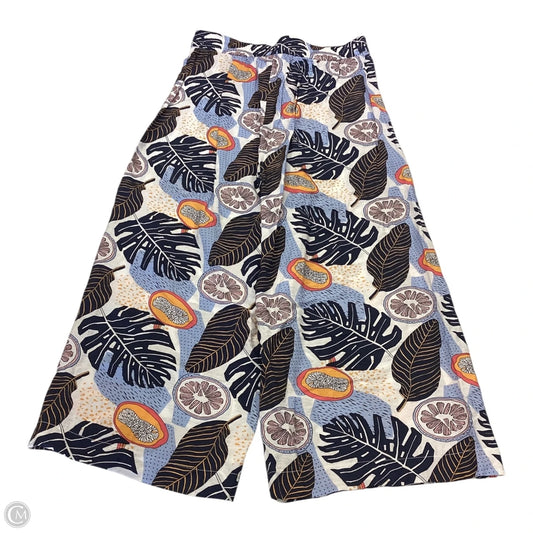 Pants Cropped By Clothes Mentor In Tropical Print, Size: S