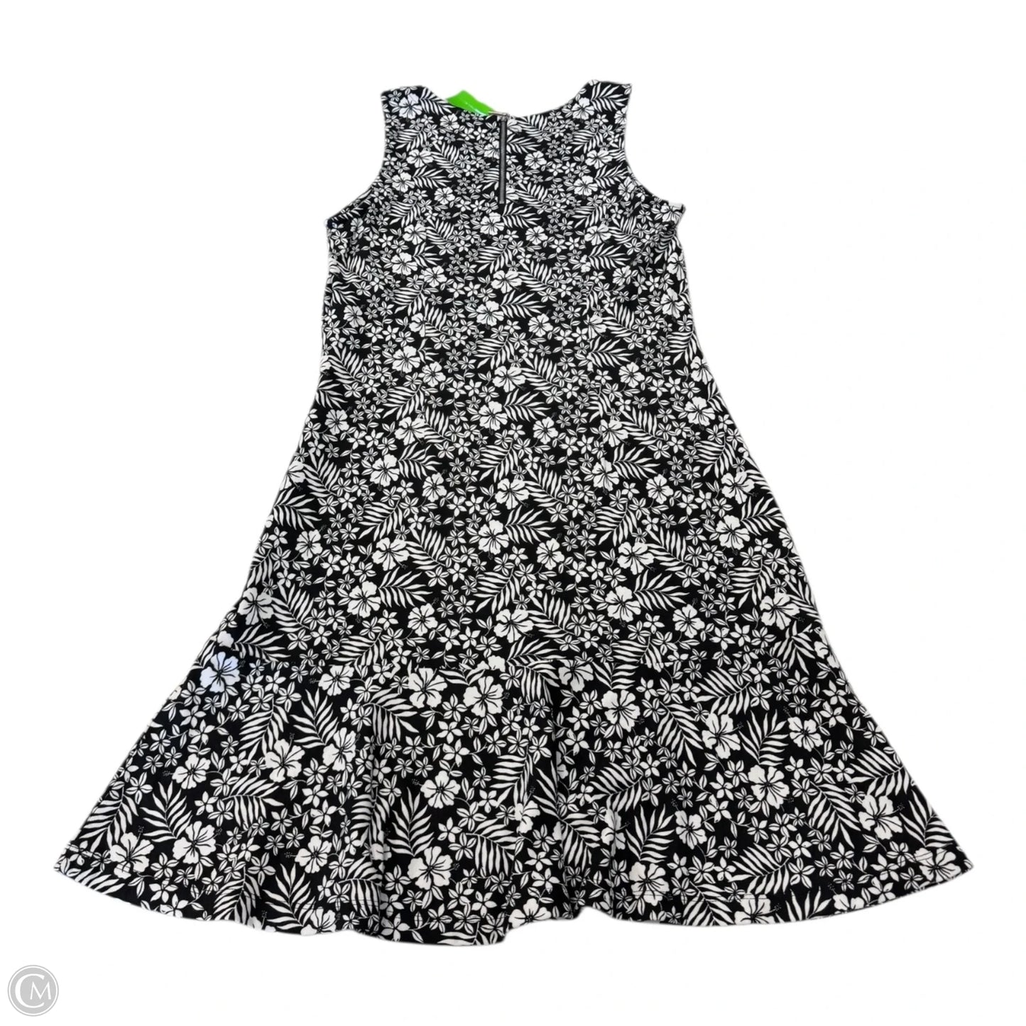 Dress Casual Short By Tommy Bahama In Black & White, Size: M