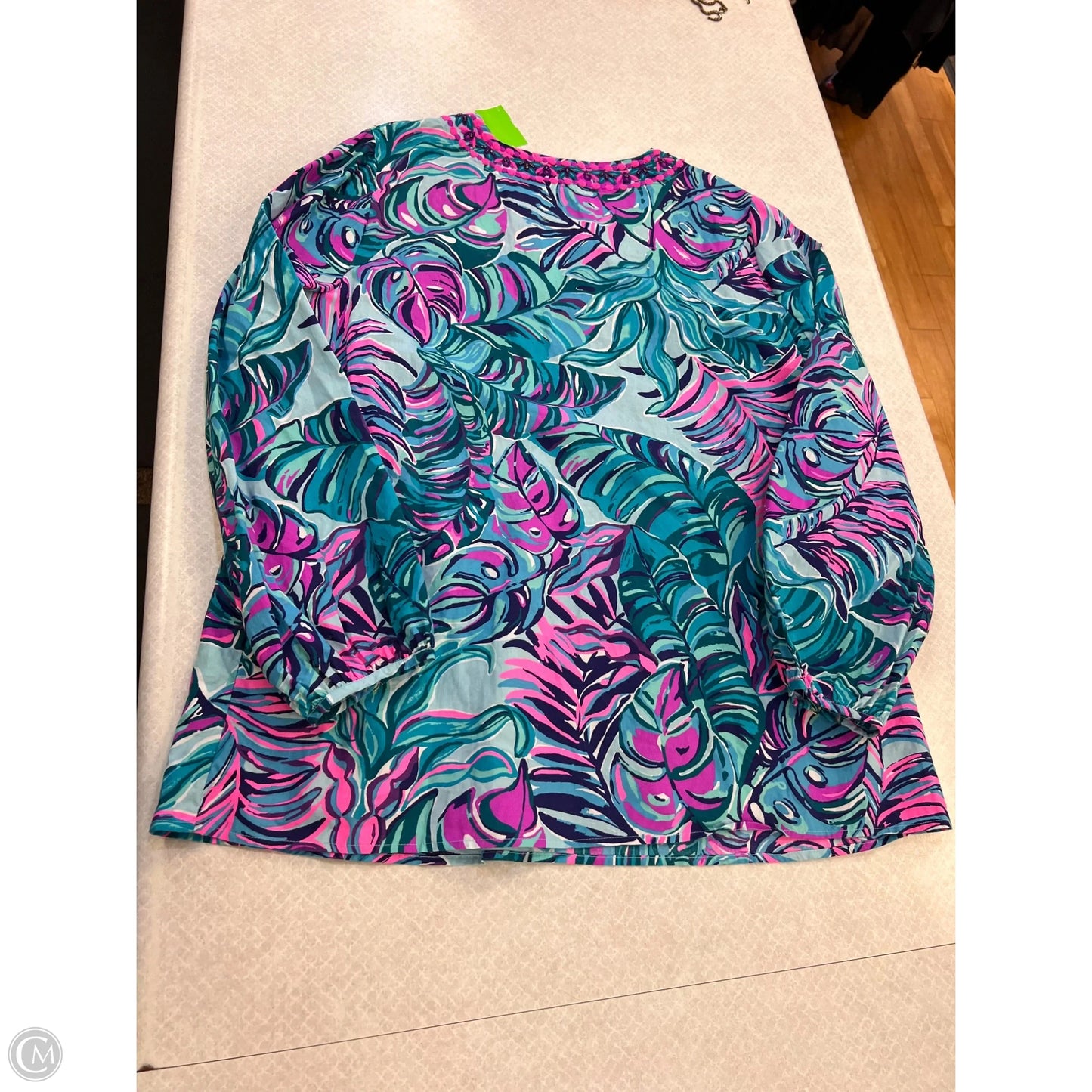 Top Long Sleeve Designer By Lilly Pulitzer In Multi-colored, Size: Xl