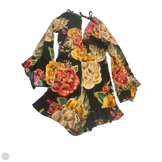 Romper By Clothes Mentor In Floral Print, Size: S