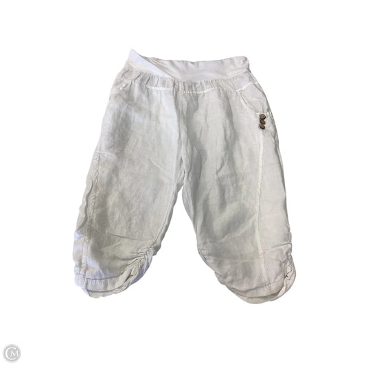 Capris By Clothes Mentor In White, Size: S