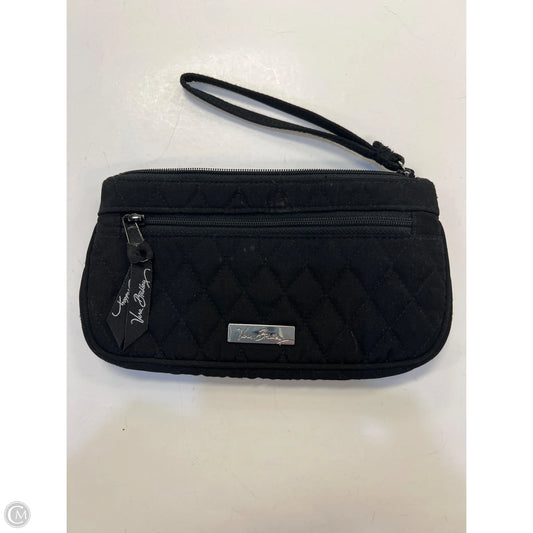 Wristlet By Vera Bradley, Size: Medium