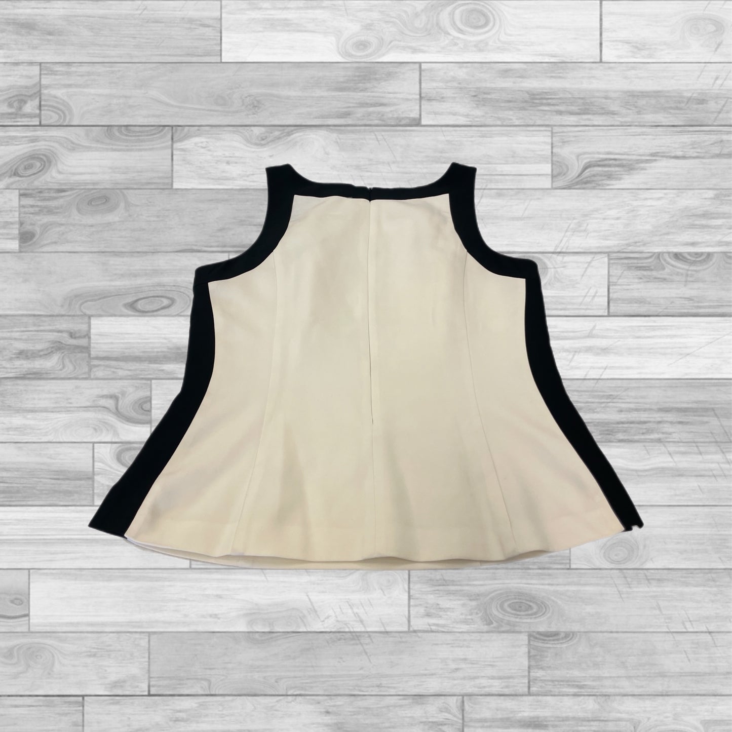 Top Sleeveless By White House Black Market In Black & White, Size: 6