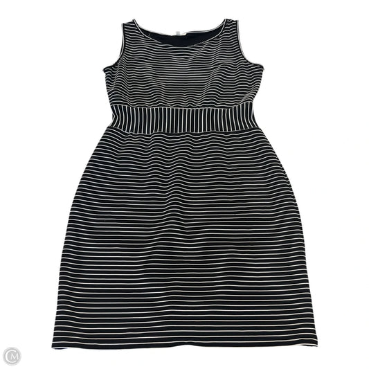 Dress Casual Short By Max Studio In Black & White, Size: M