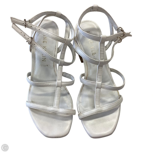 Shoes Heels Block By Anne Klein In White, Size: 6