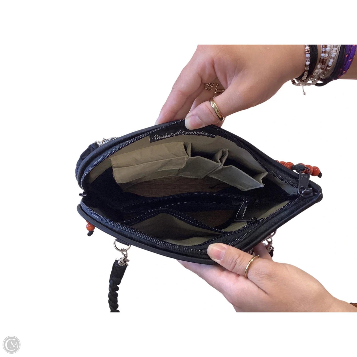 Handbag By Clothes Mentor, Size: Medium