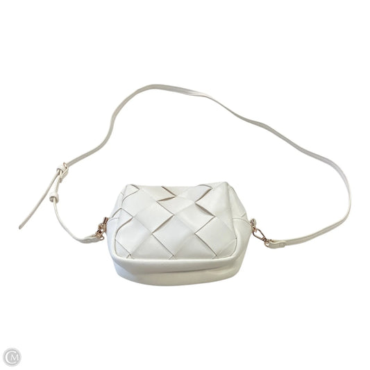 Crossbody By A New Day, Size: Small