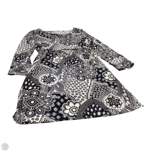 Dress Casual Short By Loft In Black & White, Size: S