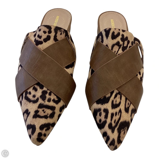 Shoes Flats By Clothes Mentor In Animal Print, Size: 7.5