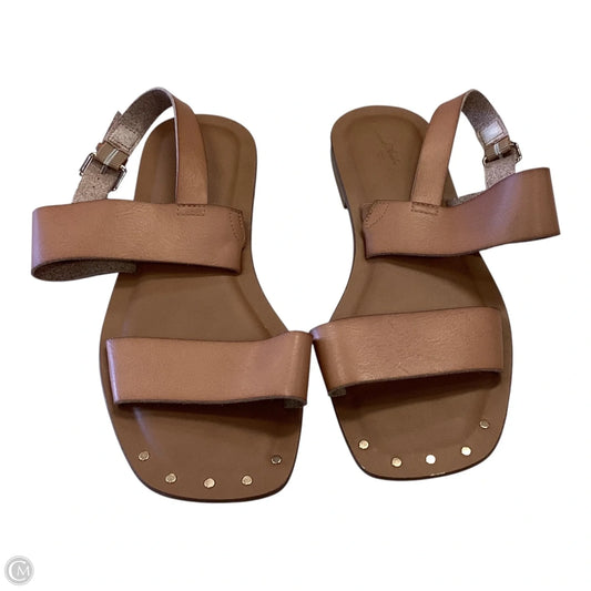 Sandals Flats By Universal Thread In Tan, Size: 9.5